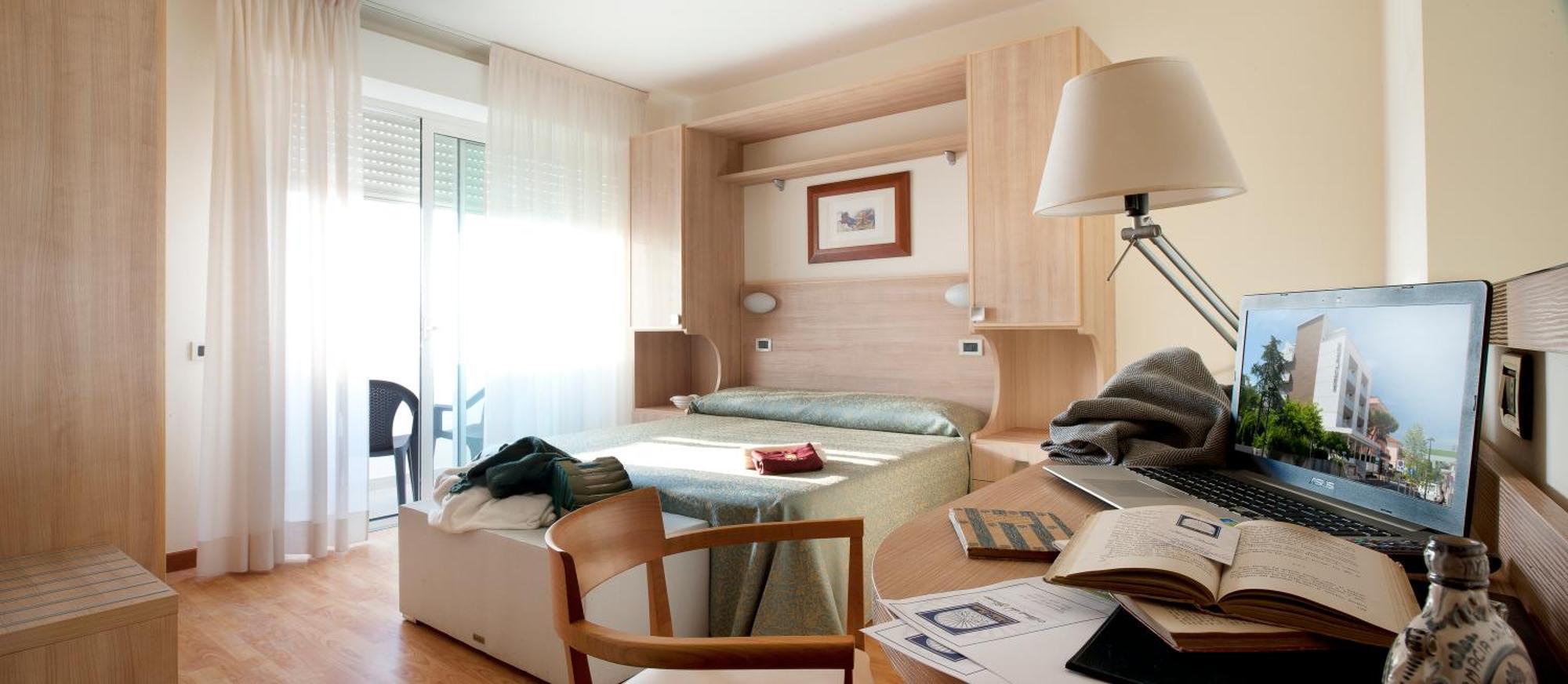Hotel Baltic Rimini Rum bild